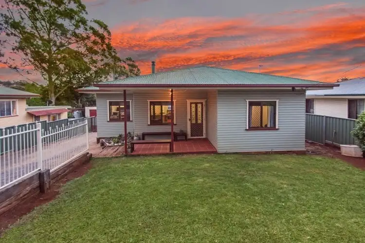 185C Jellicoe Street, Newtown QLD 4350