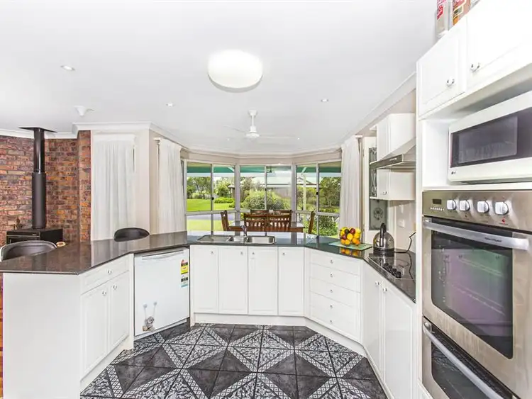 Sixth view of Homely house listing, 5 Elvadale Place, Nunderi NSW 2484