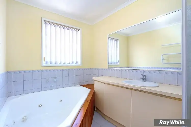 Seventh view of Homely house listing, 10 Kilpara Court, Mornington VIC 3931