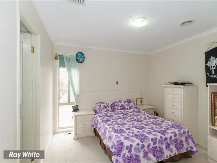 Seventh view of Homely house listing, 3 Knightsbridge Drive, Tarneit VIC 3029