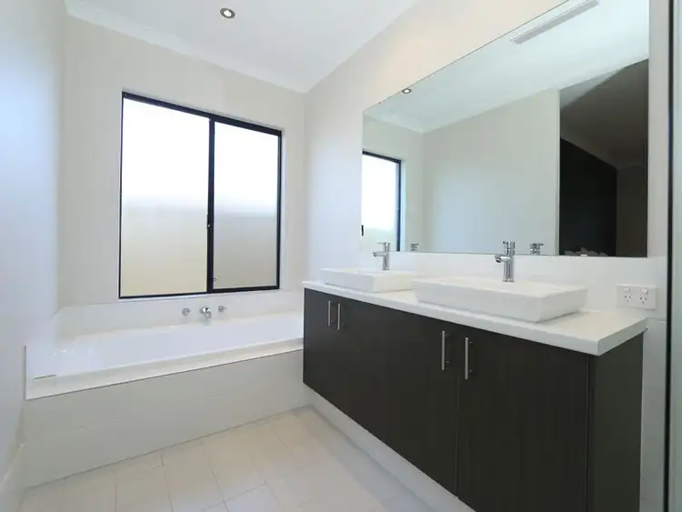 Sixth view of Homely house listing, 6 Bryanston Pass, Madeley WA 6065
