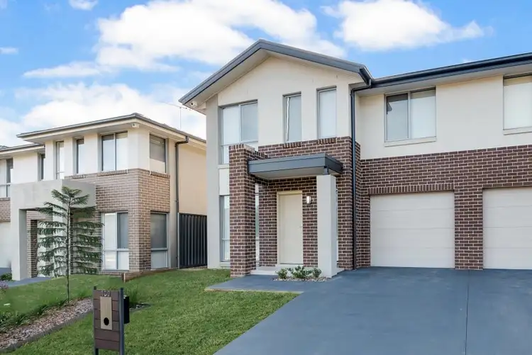 100 Hampshire Boulevard, Spring Farm NSW 2570
