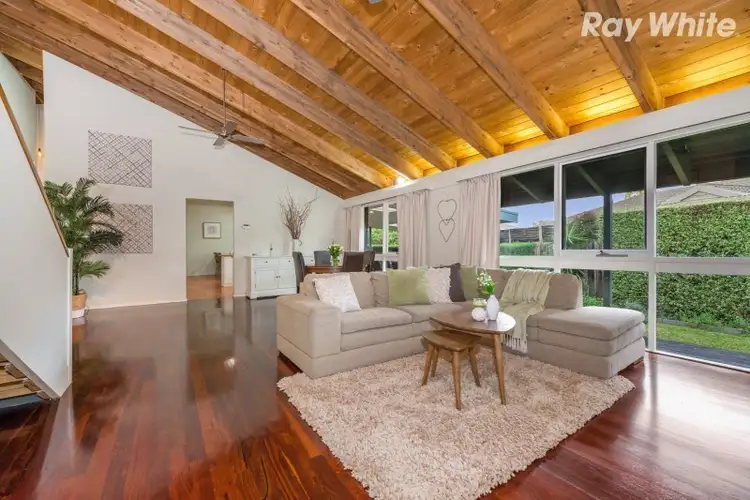 6 Eton Square, Wantirna VIC 3152