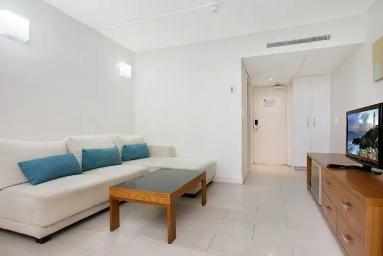 Fifth view of Homely unit listing, 4104 Cnr Williams Esplanade and Vievers Road, Palm Cove QLD 4879