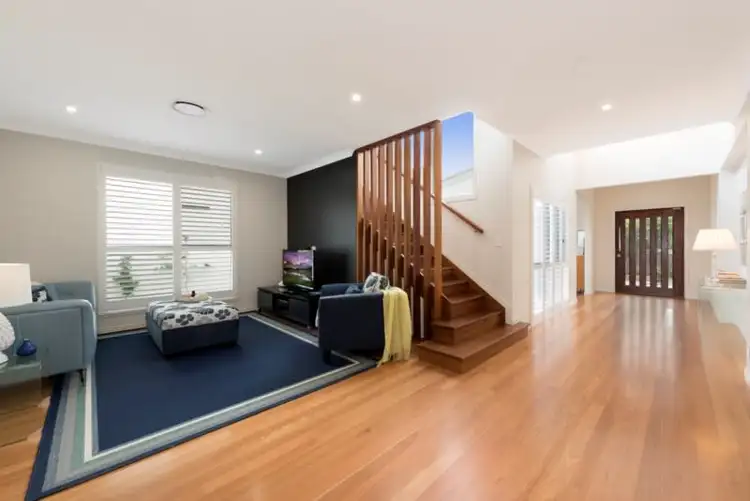 Third view of Homely house listing, 4 Kenilworth Place, Carindale QLD 4152