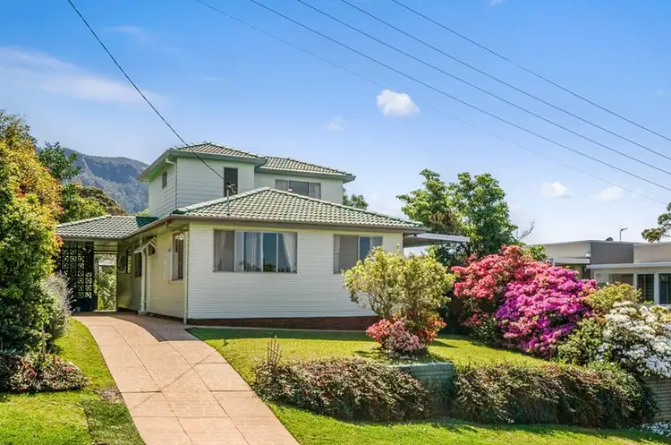 5 Seaview Terrace, Thirroul NSW 2515