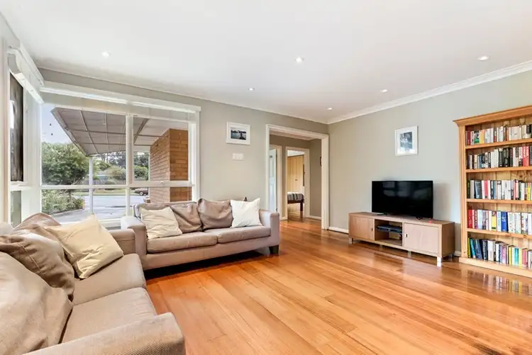 Third view of Homely house listing, 6 Wendy Court, Oakleigh South VIC 3167