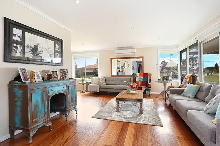 Main view of Homely house listing, 5 Lomond Court, Lalor VIC 3075