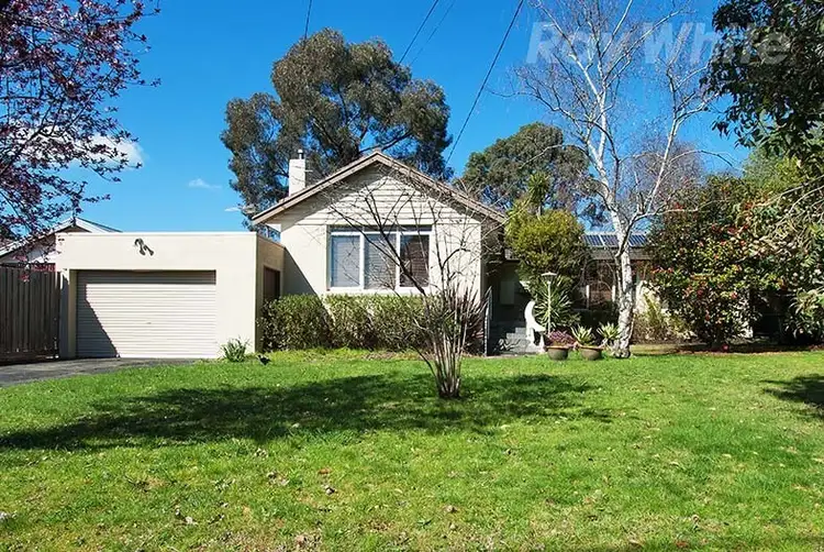Second view of Homely house listing, 36 TARONGA Crescent, Croydon VIC 3136