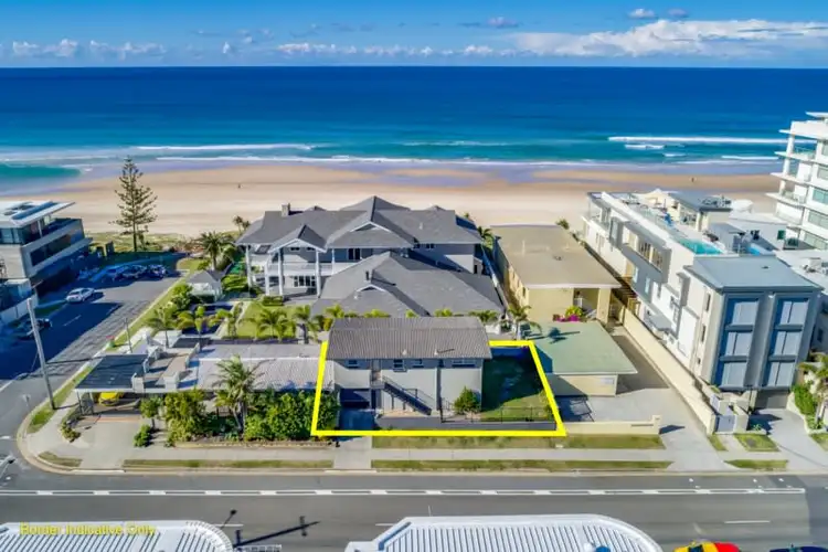 Second view of Homely other listing, 2/111 Albatross Avenue, Mermaid Beach QLD 4218