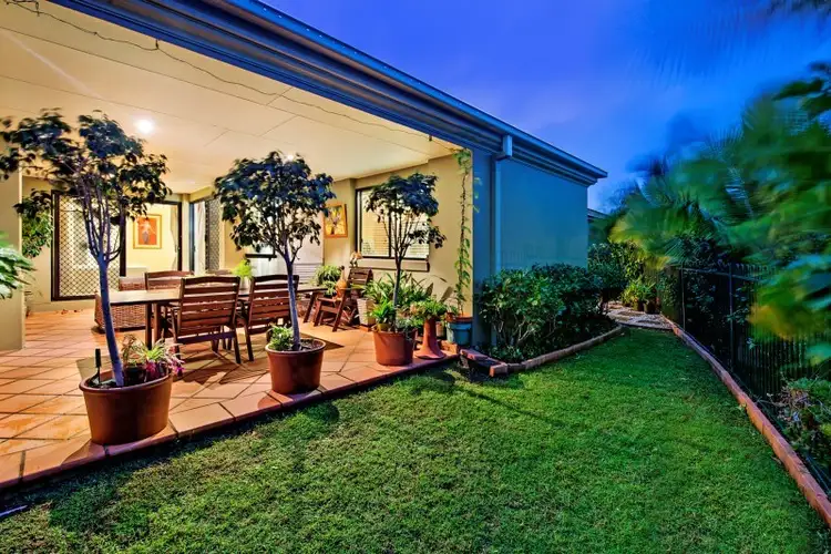 6/16 Cascade Avenue, Benowa QLD 4217