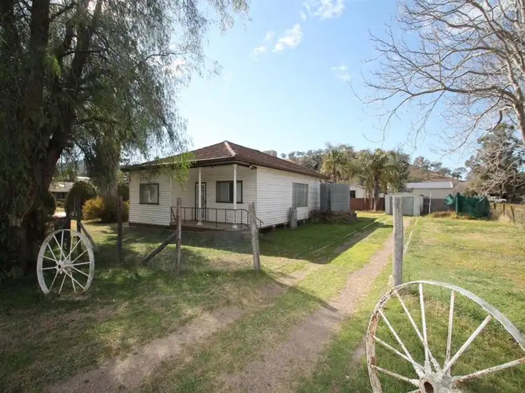 2 Deeks Road, Werris Creek NSW 2341