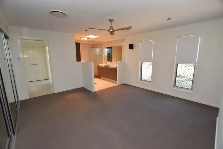 Sixth view of Homely house listing, 5 Jordana Court, New Auckland QLD 4680
