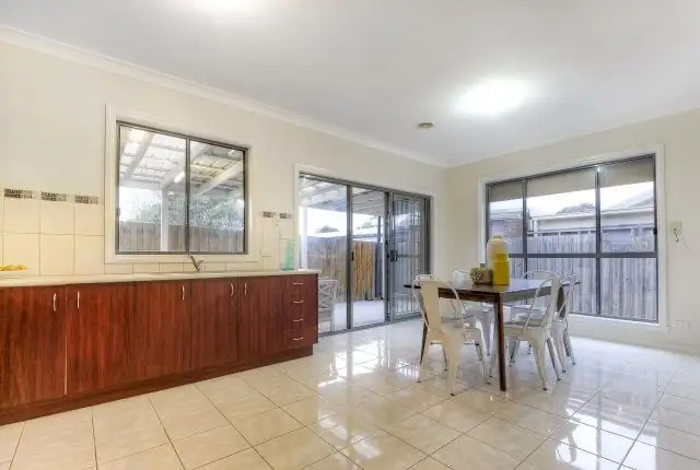 Fourth view of Homely unit listing, 2/128 Boldrewood Parade, Reservoir VIC 3073