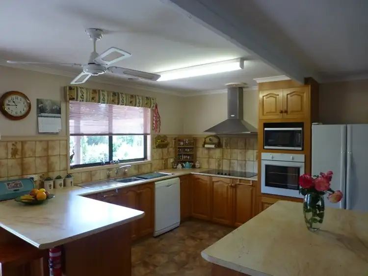Seventh view of Homely house listing, 4 McIntosh Street, Echuca VIC 3564