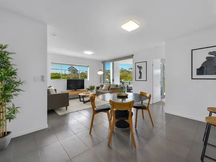 Second view of Homely unit listing, 3/28 Northcliffe Street, Murarrie QLD 4172