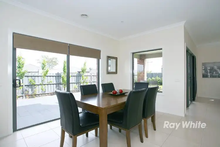 Seventh view of Homely house listing, 2 Dalray Street, Sandhurst VIC 3977