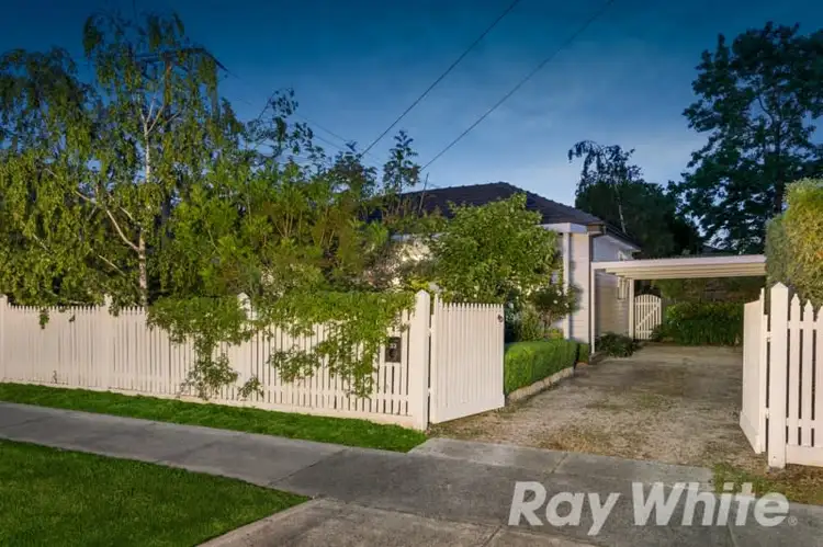 1/33 Strathallan Road, Macleod VIC 3085