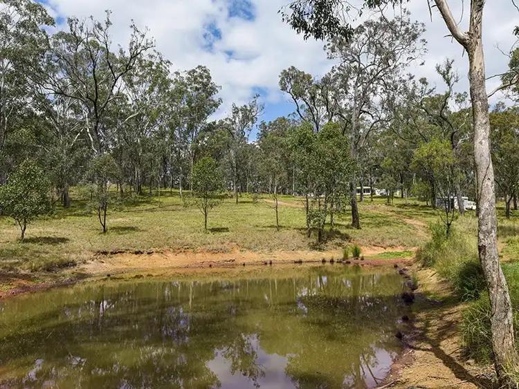 87 Cooby Dam Road, Meringandan QLD 4352