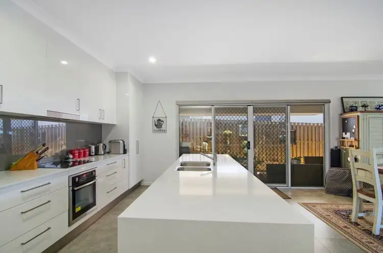 Second view of Homely house listing, 2/3 Element Street, Elanora QLD 4221