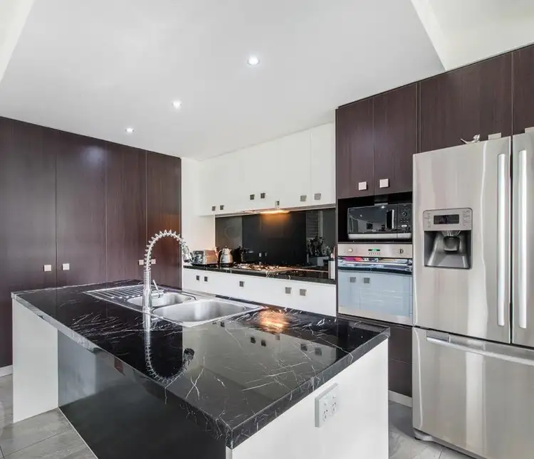 Fifth view of Homely apartment listing, 10/44 Addison Avenue, Bulimba QLD 4171