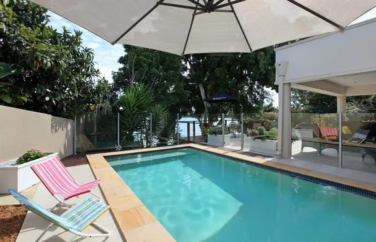 397 Benowa Road, Benowa Waters QLD 4217