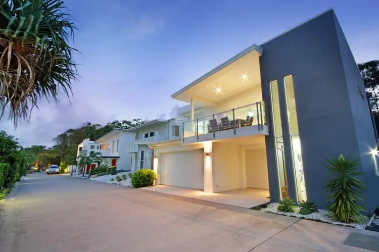 20 Mari Street, Alexandra Headland QLD 4572