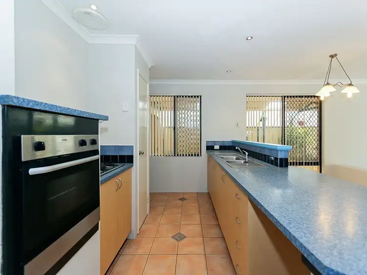 Sixth view of Homely house listing, 39 Bindoon Loop, Huntingdale WA 6110