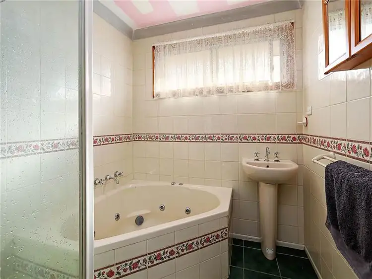 Fifth view of Homely house listing, 1 Bellnore Drive, Norlane VIC 3214