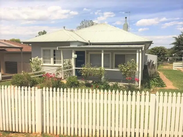 14 Back Creek Road, Young NSW 2594