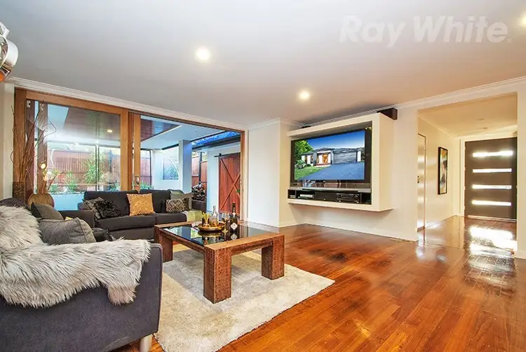 Fifth view of Homely house listing, 28 KINCUMBER Drive, Croydon VIC 3136