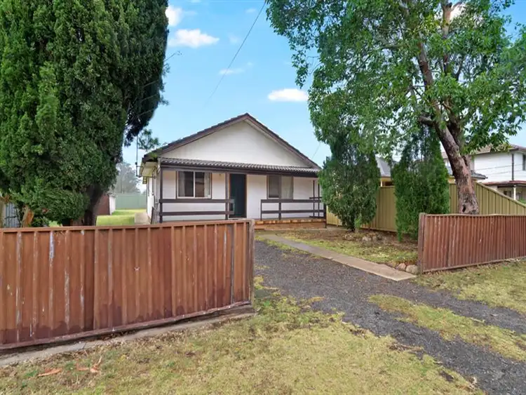 11 Kent Street, Blacktown NSW 2148