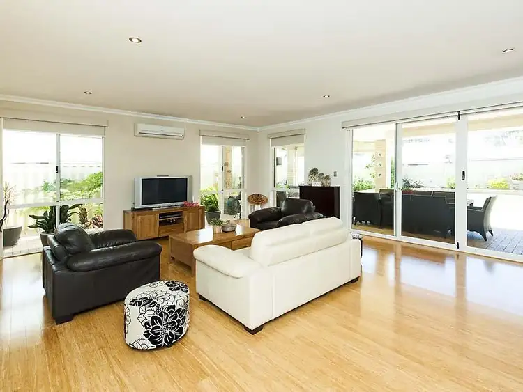 Sixth view of Homely house listing, 8 Crinia Drive, Baldivis WA 6171