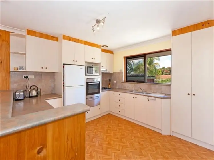 Sixth view of Homely house listing, 8 Leghorn Road, Orelia WA 6167