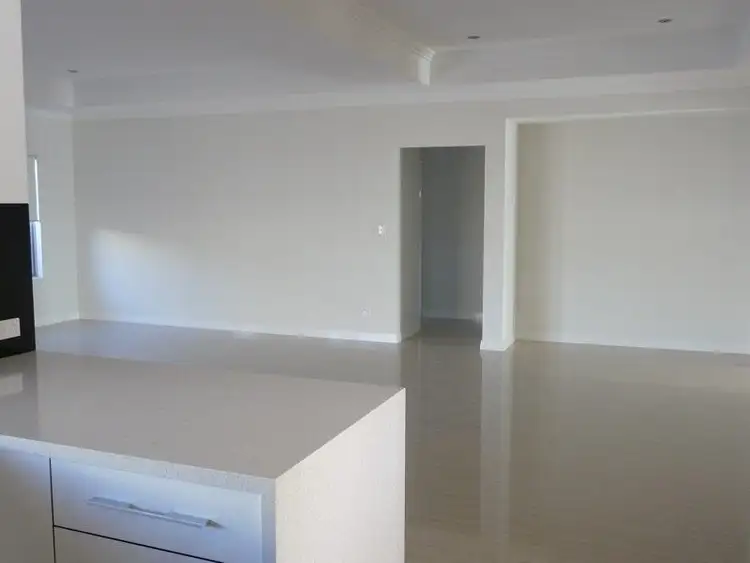 Fourth view of Homely house listing, 8 Oxted Place, Morley WA 6062