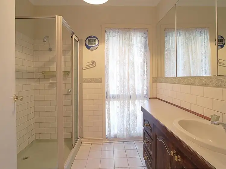 Fourth view of Homely house listing, 14 Patrick Close, Greensborough VIC 3088
