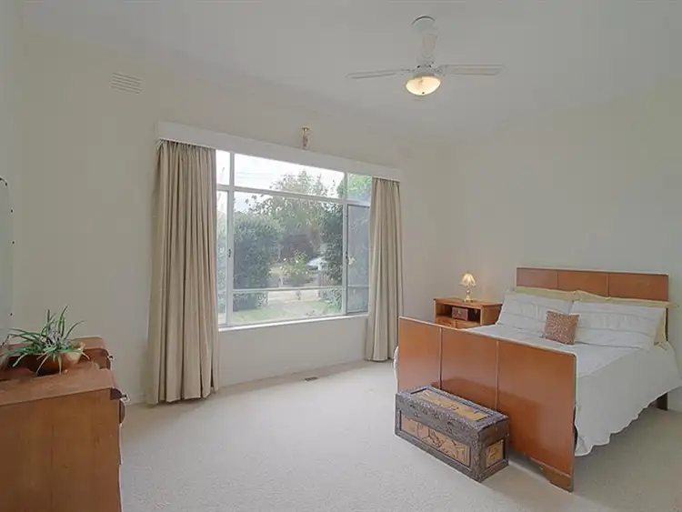Sixth view of Homely house listing, 15 Ibbottson Street, Watsonia VIC 3087