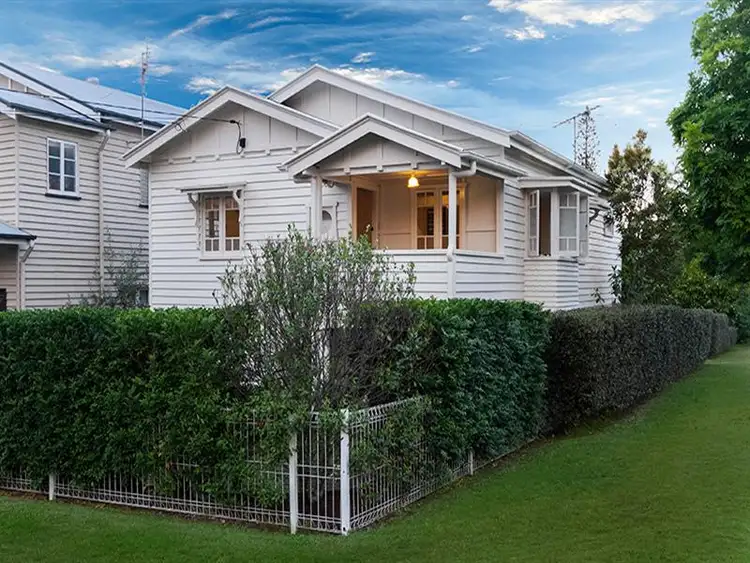 1 Meecham Street, Grange QLD 4051