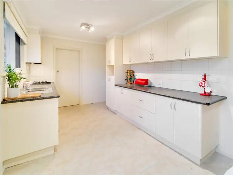 Fifth view of Homely house listing, 190 Cameron Parade, Watsonia North VIC 3087