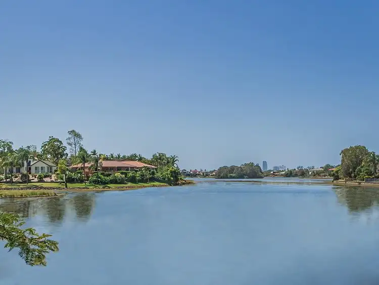 42 Manly Drive, Robina QLD 4226