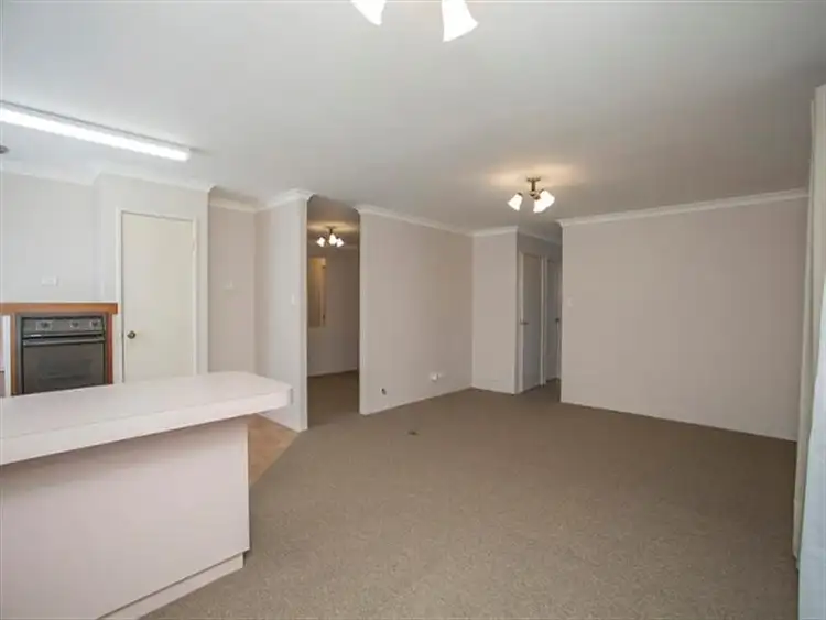 Seventh view of Homely house listing, 3 Bucknell Place, Swan View WA 6056