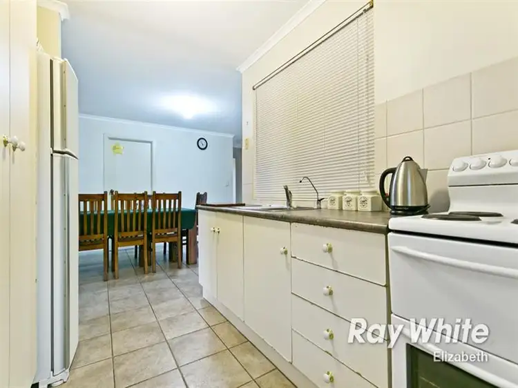 Fifth view of Homely house listing, 10 Coachwood Close, Blakeview SA 5114