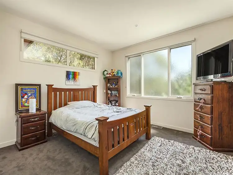 Fifth view of Homely house listing, 1/93 Karingal Drive, Briar Hill VIC 3088