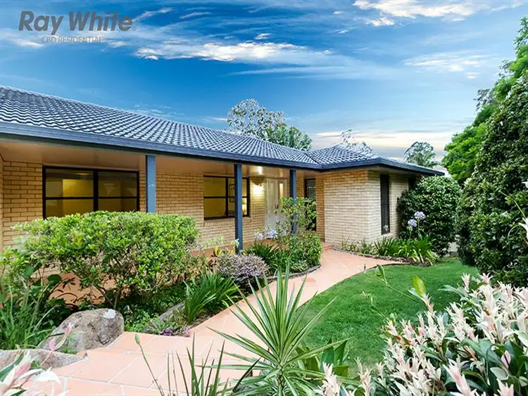 73 Goolman Street, Chapel Hill QLD 4069