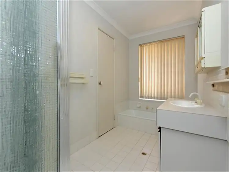 Fourth view of Homely house listing, 25 Golden Retreat, Bullsbrook WA 6084