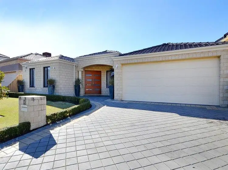 12 Banksaddle Place, Dianella WA 6059