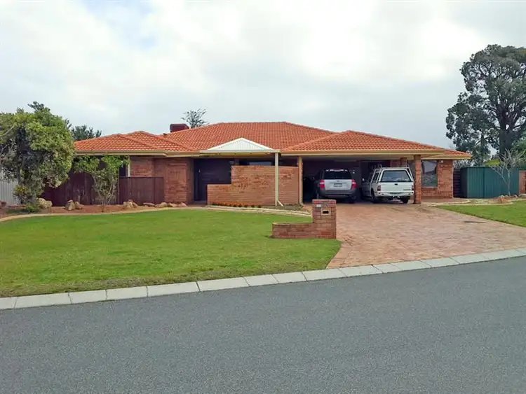 6 Jennifer Place, Alexander Heights WA 6064