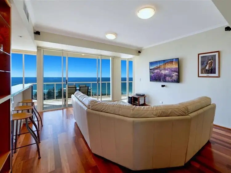 1 Lennie Avenue, Main Beach QLD 4217