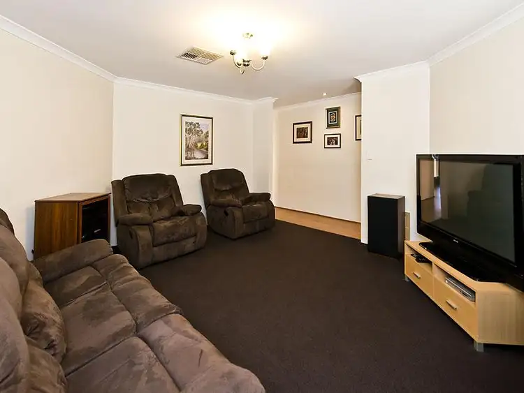 Sixth view of Homely house listing, 31 Urquhart Court, Canning Vale WA 6155