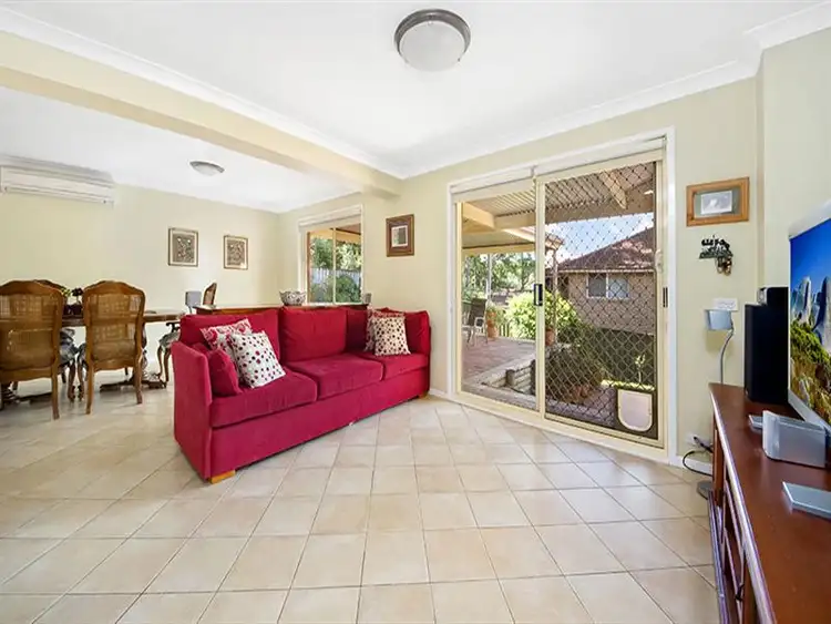 Sixth view of Homely house listing, 21 Silverleaf Row, Menai NSW 2234